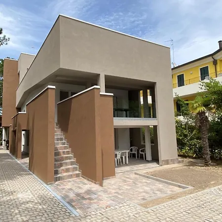 Modern In A Area In Apartment Bibione
